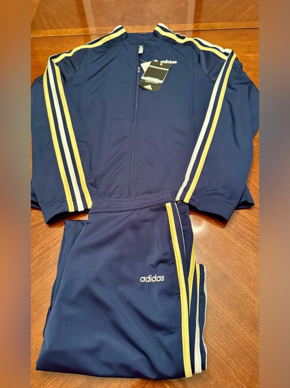 adidas Tracksuit in Navy Woman’s size Medium **New With Tags**